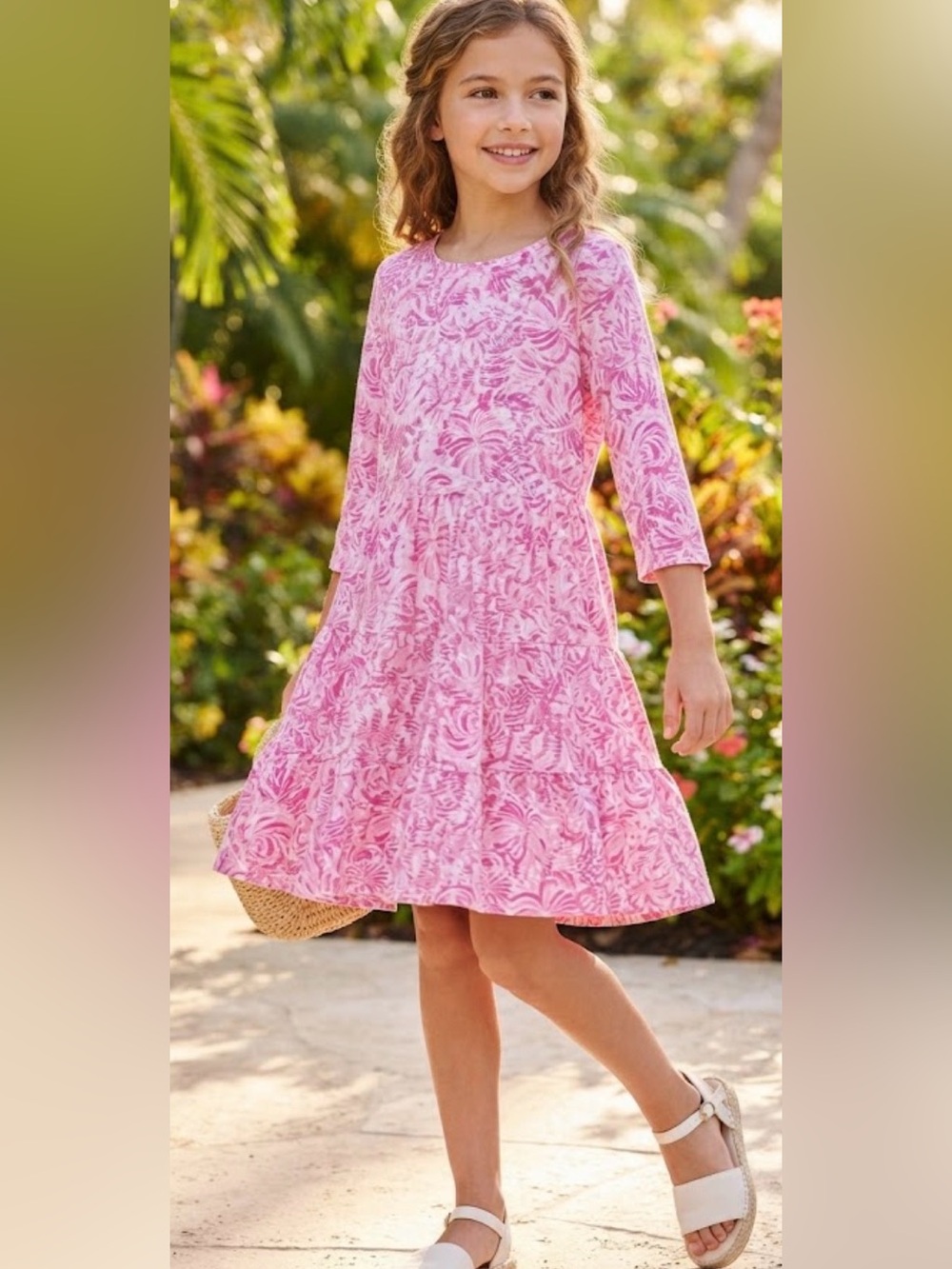 ⁠ NWOT Lilly Pulitzer Girls Mini Geanna Tiered Swing Dress Pink White Print XL
